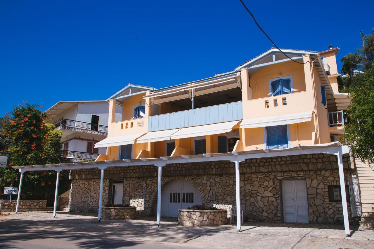 Ionio Hotel Nikiana Exterior foto