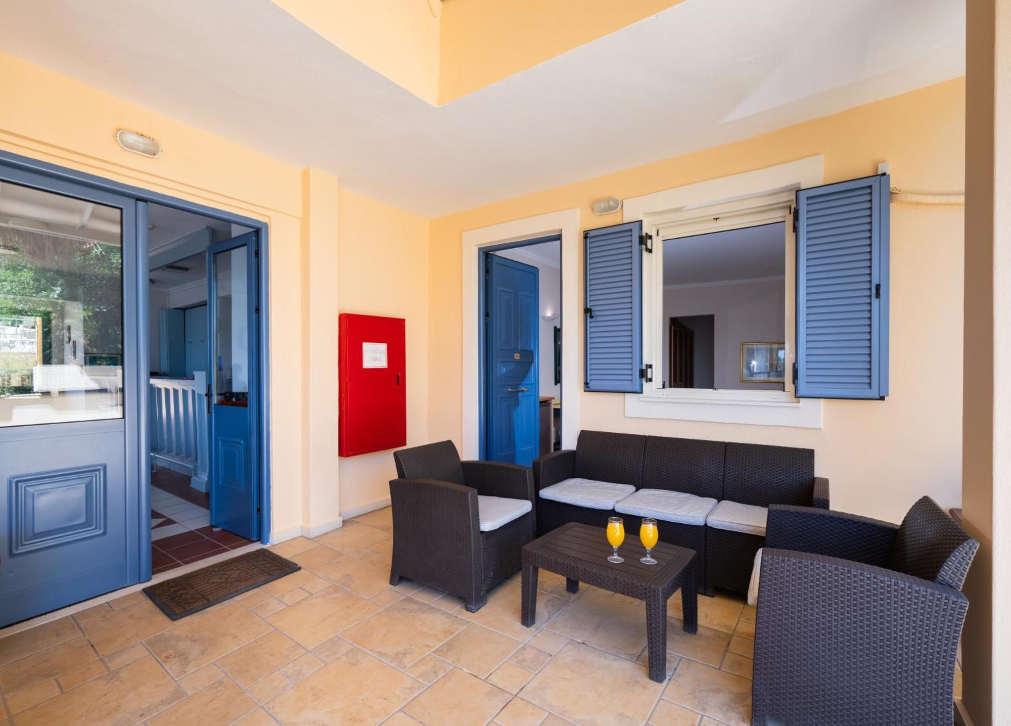 Ionio Hotel Nikiana Exterior foto